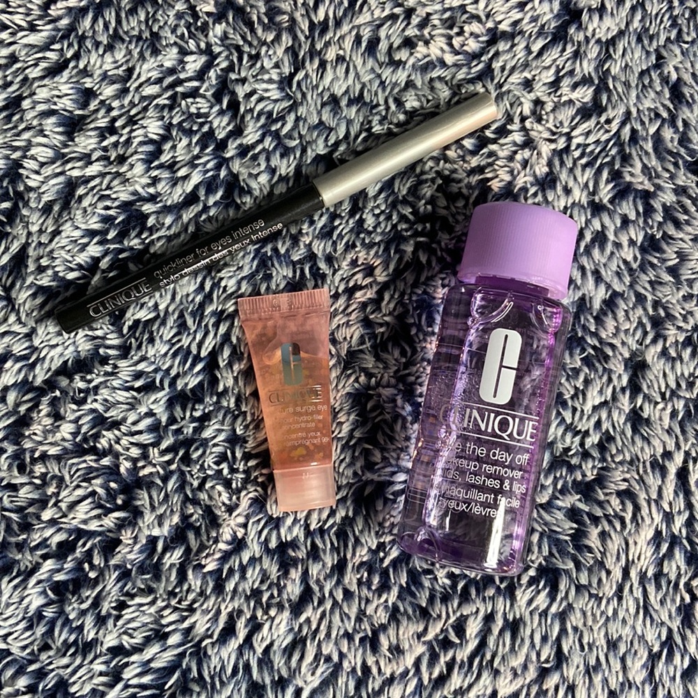🌷NWOT❗️Clinique 3 Piece Travel Size Sampler~Makeup Remover, Liner & Concentrate